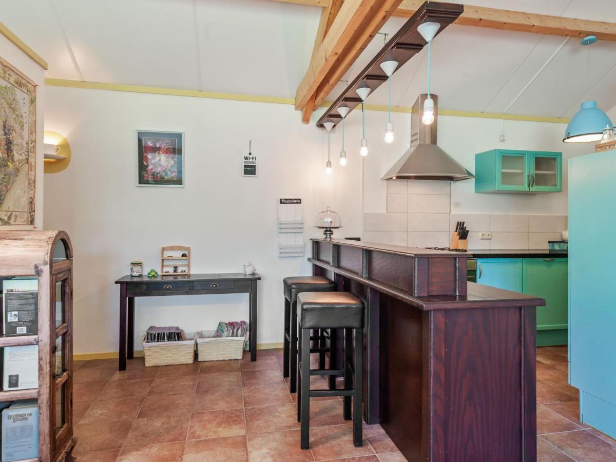 Enticing Holiday Home In Eastermar Near Burgumer Mar Lake Hoogzand Экстерьер фото
